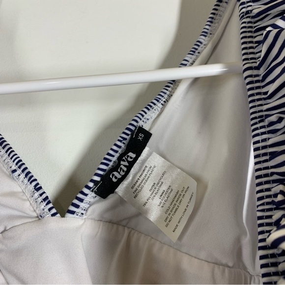 $135 Aava Oceane Retro One Piece Swimsuit Size XS - Picture 9 of 9